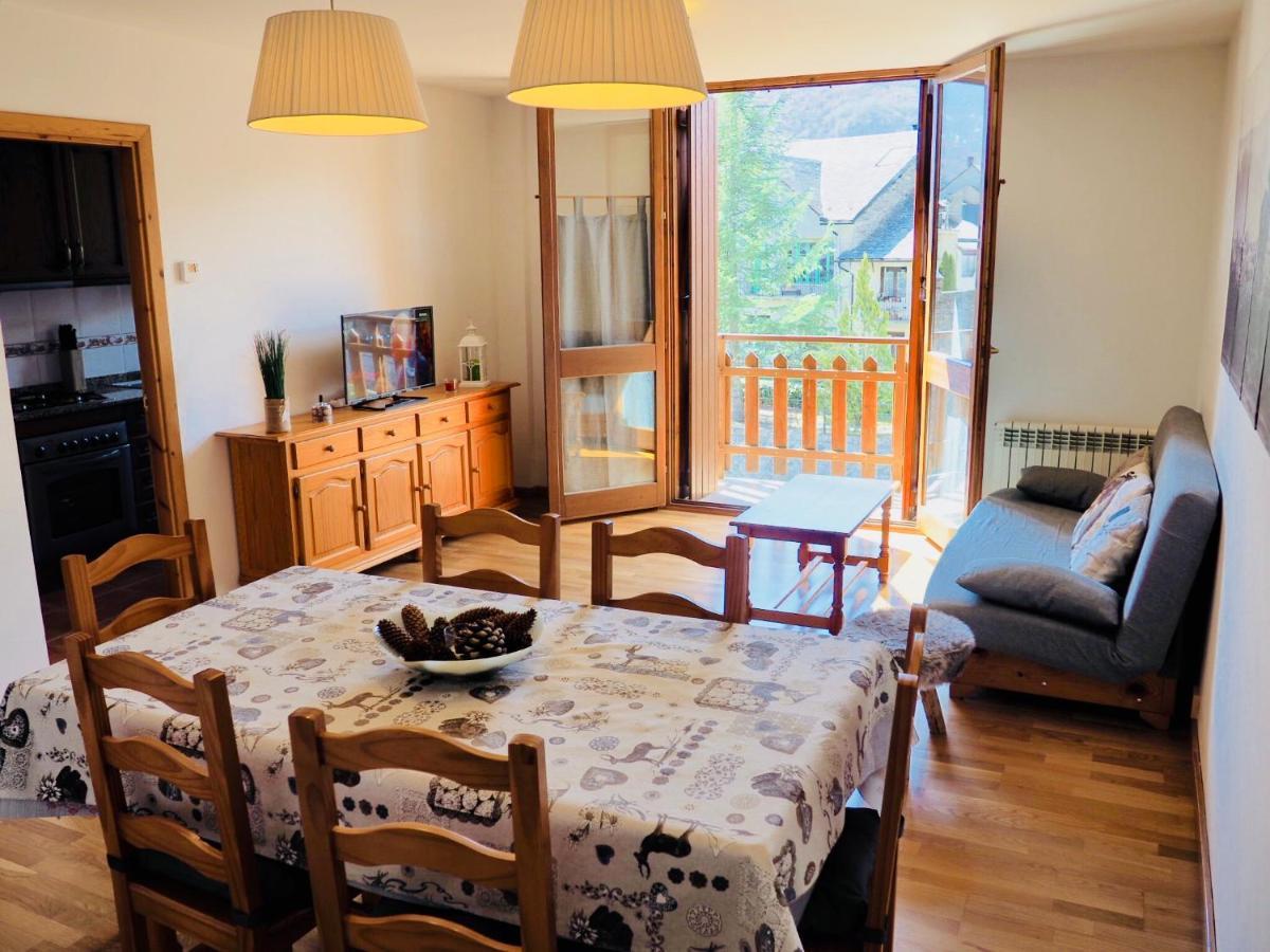 Apartamento Vora Riu Esterri d'Àneu Exterior foto