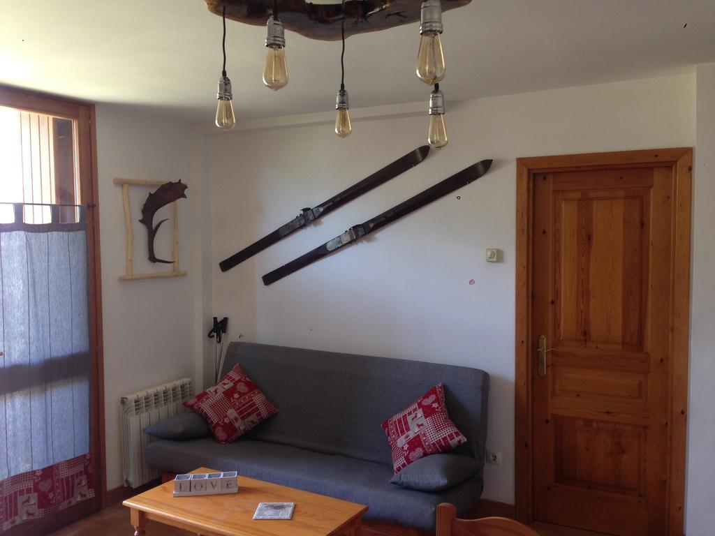 Apartamento Vora Riu Esterri d'Àneu Exterior foto